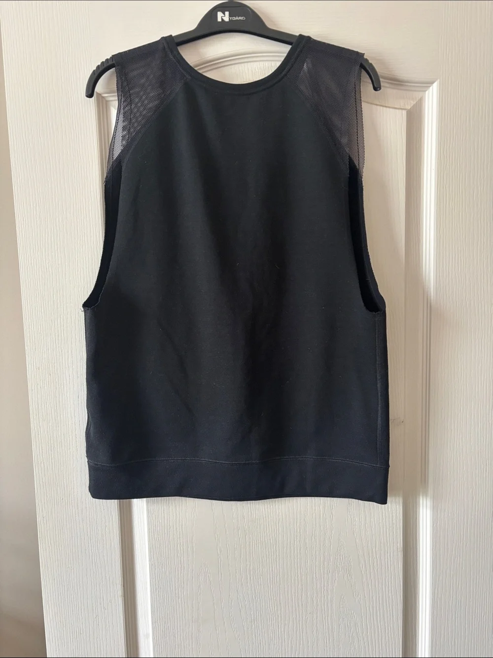 Nike Black Sleeveless Mesh-Shoulder Tank